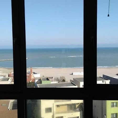 Magic Blue Sea Apartment Constanta Bagian luar foto